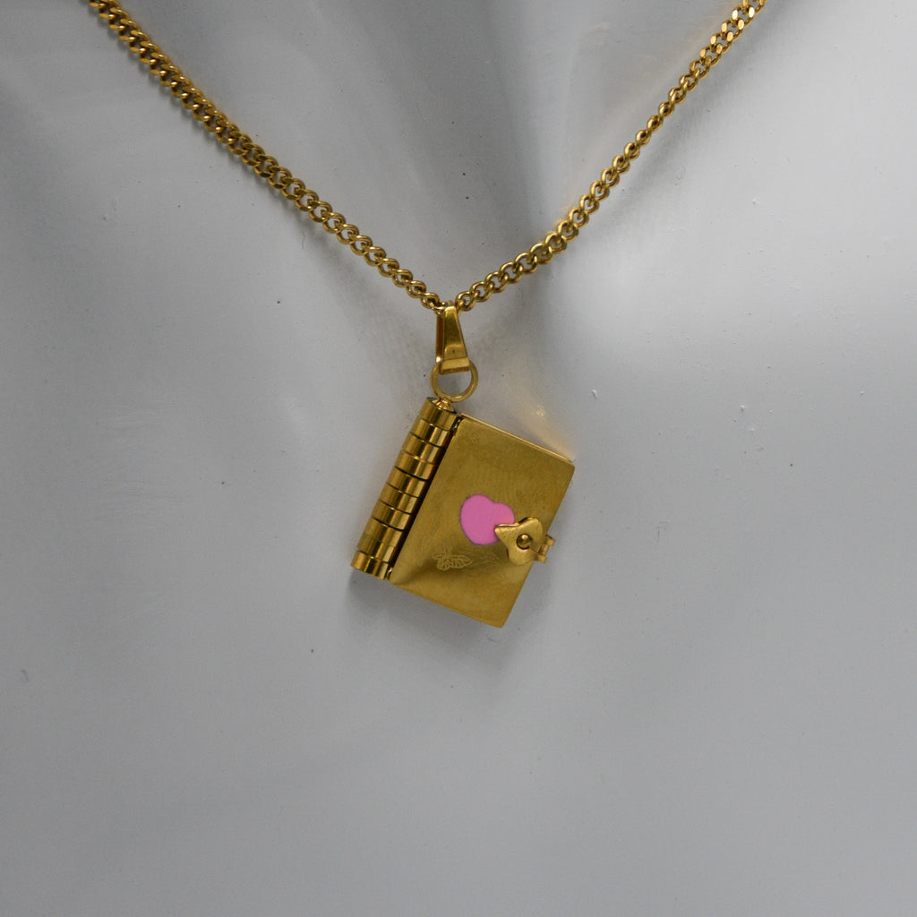 Gold stainless steel personalised name necklace with custom engraving